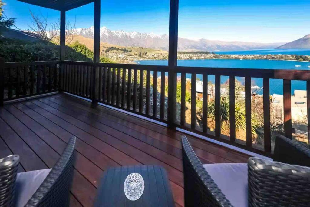 Lovely Apartment- Amazing Lake & Mountain Views Queenstown Exterior photo