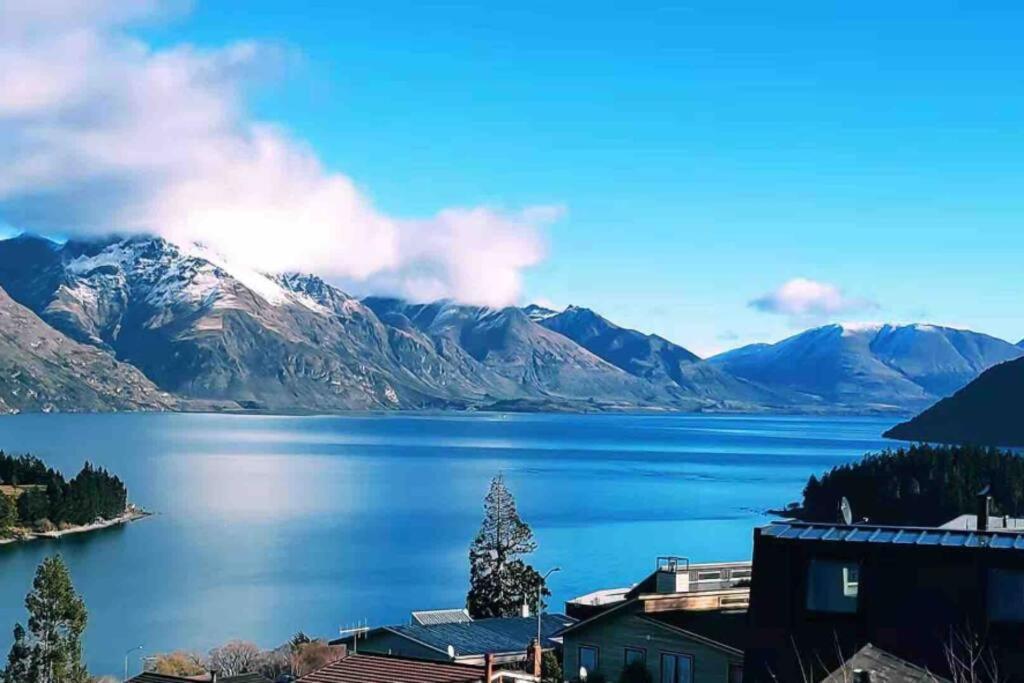 Lovely Apartment- Amazing Lake & Mountain Views Queenstown Exterior photo