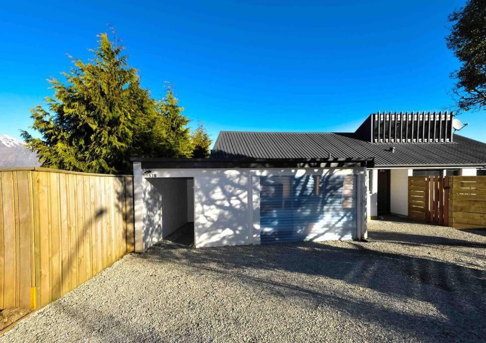 Lovely Apartment- Amazing Lake & Mountain Views Queenstown Exterior photo